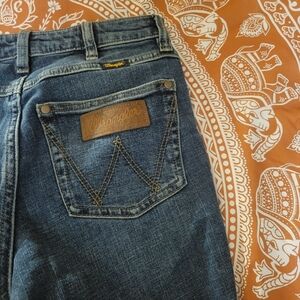 {Wrangler} Flare jeans 25x30